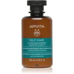 Apivita Hair Care Oily Hair shampoing nettoyant en profondeur pour cuir chevelu gras pour des cheveux plus forts et plus brillants 250 ml