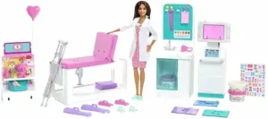 Mattel Barbie Clinique de premiers soins avec médecin Ensemble de jeu Barbie