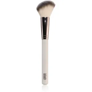 MUA Makeup Academy Brushes pinceau contouring et blush 1 pcs