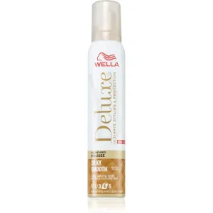 Wella Deluxe Silky Smooth mousse fixante effet nourrissant 200 ml