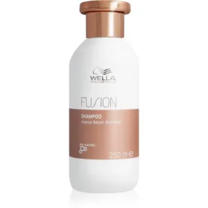 Wella Professionals Fusion shampoing régénérant pour cheveux colorés et abîmés 250 ml