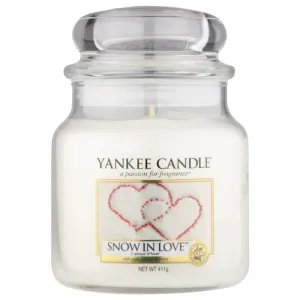 Yankee Candle Snow in Love bougie parfumée Classic moyenne 411 g